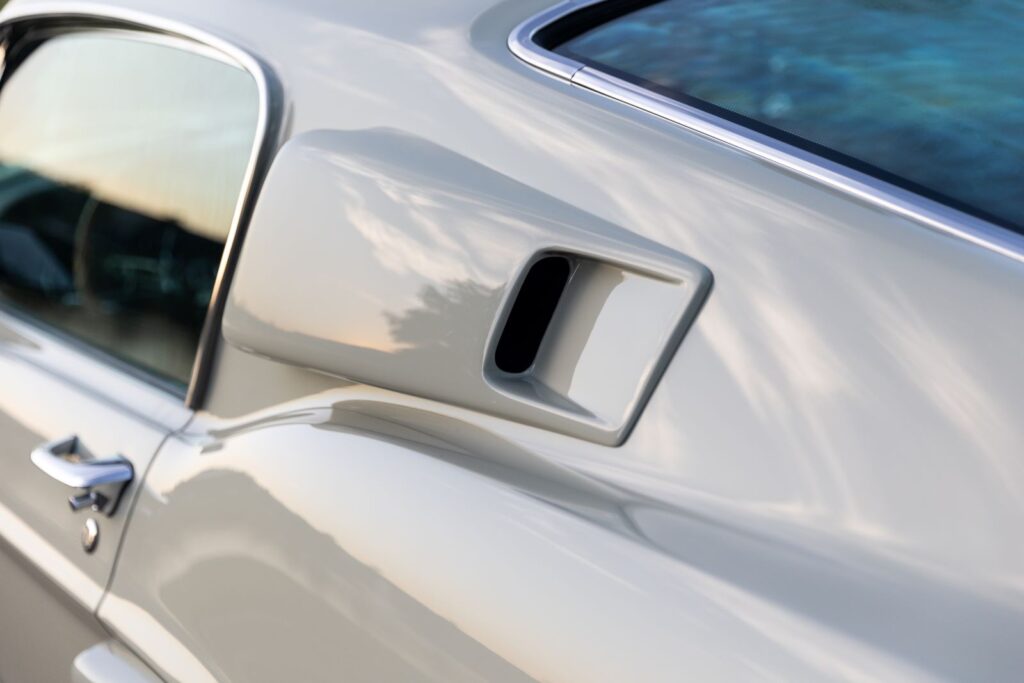 1968 Shelby GT500KR Passenger Side Scoop Detail 14