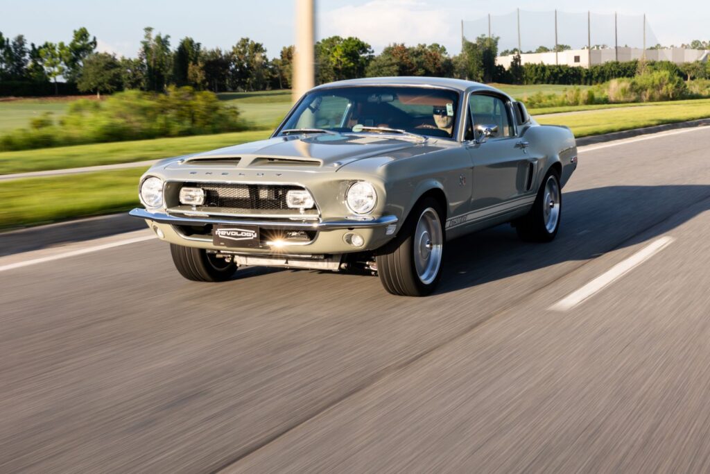 1968 Shelby GT500KR Road Test Profile View 36