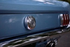1966-revology-mustang-convertible-silverblue-7