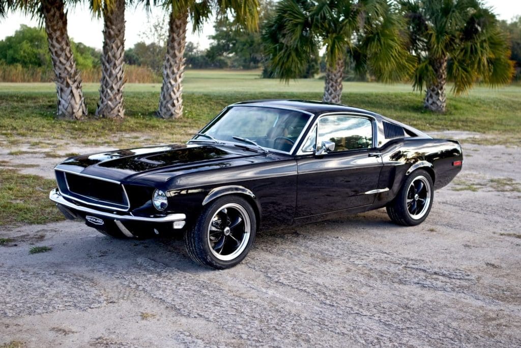 1968 Mustang GT 2+2 Fastback - Revology Cars