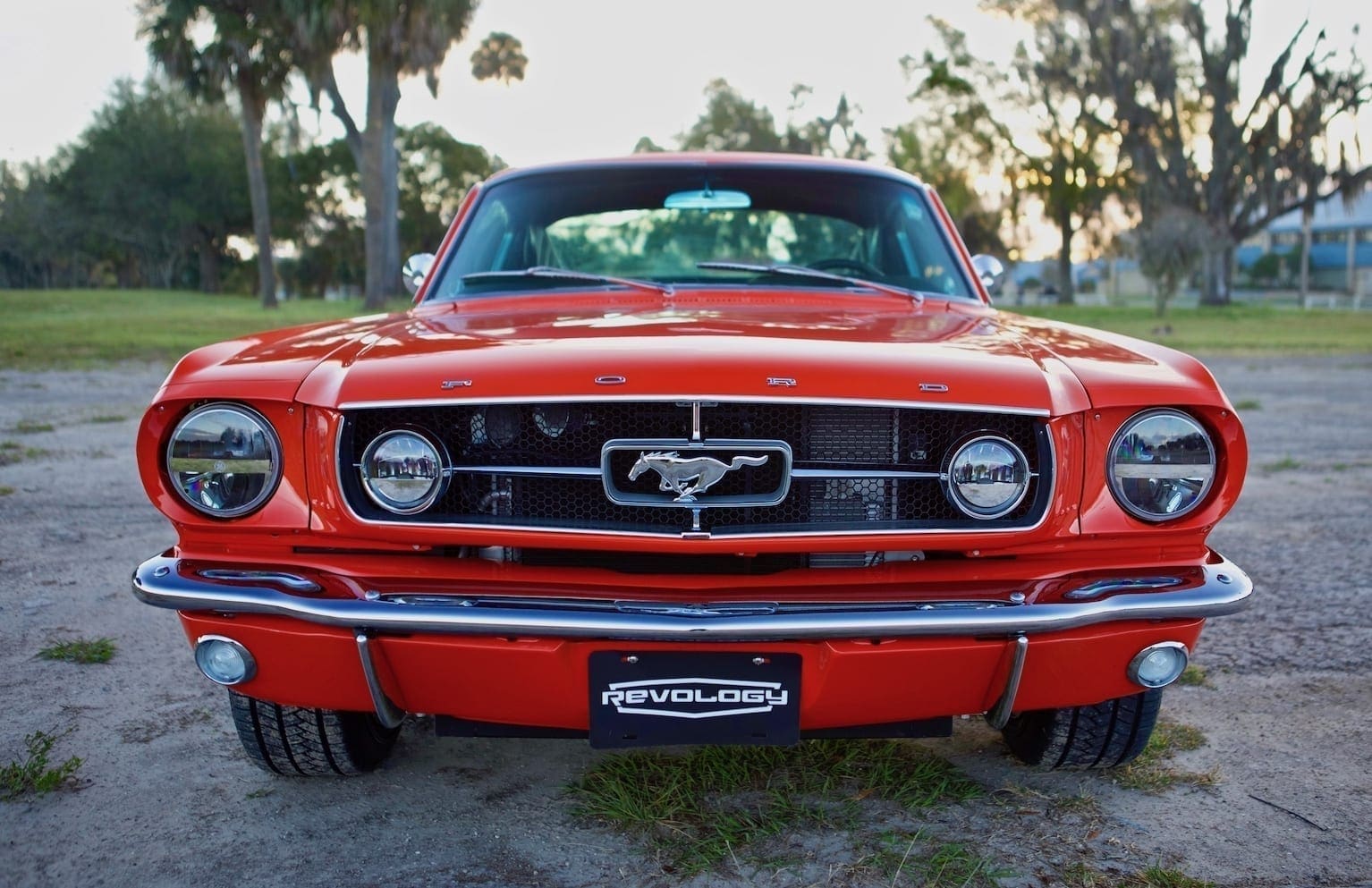 Configurator 1965-1966 Mustang Fastback 2+2