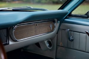 Revology-mustang-gt-convertible-1966-tahoeturquoise-16