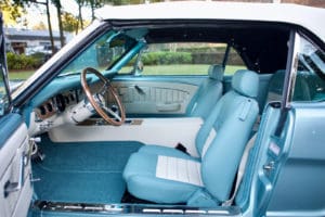 Revology-mustang-gt-convertible-1966-tahoeturquoise-18