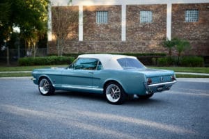 Revology-mustang-gt-convertible-1966-tahoeturquoise-2