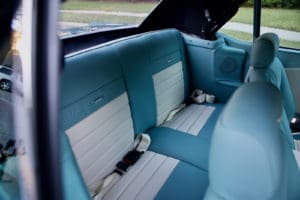Revology-mustang-gt-convertible-1966-tahoeturquoise-23