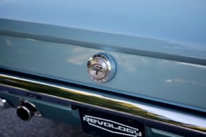 Revology-mustang-gt-convertible-1966-tahoeturquoise-24