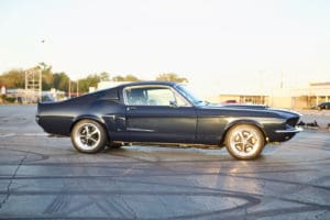 revology-cars-1967-shelbygt500-darkbluemetallic-2