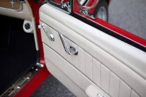 revology-cars-1966-mustang-convertible-104-16