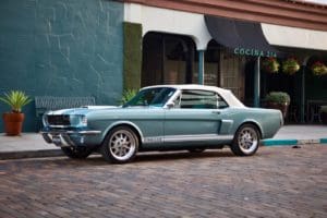 1966-shelby-gt350-convertible-tahoe-turqoise-106-1