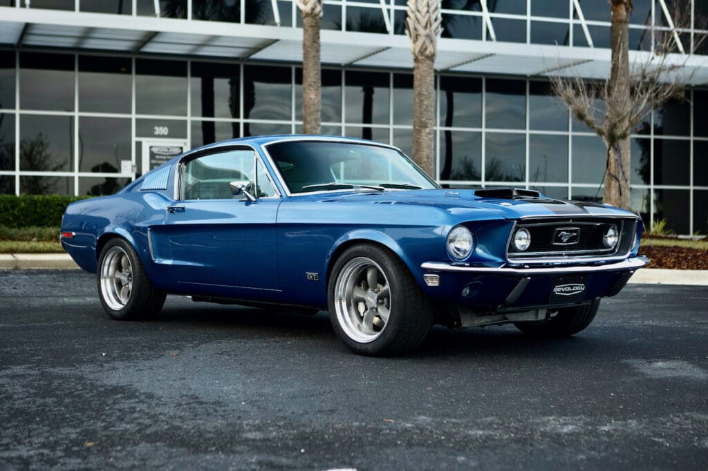 Classic Ford Mustangs: Revology Cars Registry