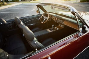 revology-1966-mustang-convertible-vintageburgundy-144-12