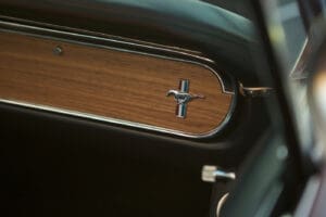revology-1966-mustang-convertible-vintageburgundy-144-19
