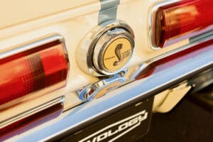 revology-1967-shelby-gt500-158-15