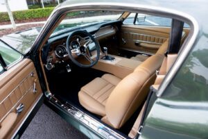 1968-revology-mustang-fastback-gt-ivygreen-171-46