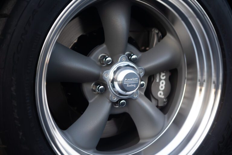 1968-revology-mustang-gt-2+2-fastback-176-29