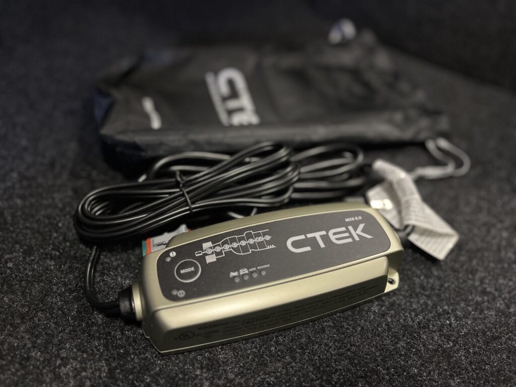 4.3A on board trickle charger for 1967 Mustang GT / GTA 2+2 Fastback.