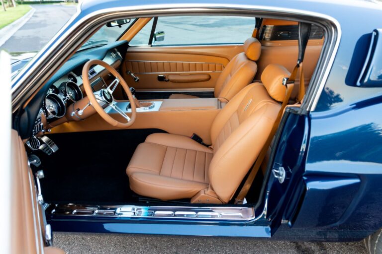 1967-revology-shelby-gt350-247-21